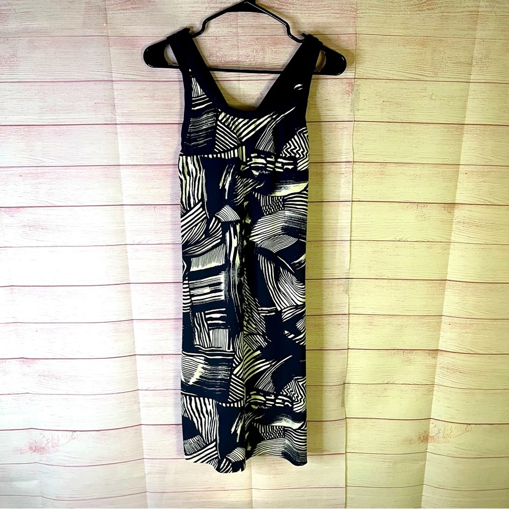 Title Nine 9 Diamalete‎ Inner Bra Support Performance Tank Dress Size Medium